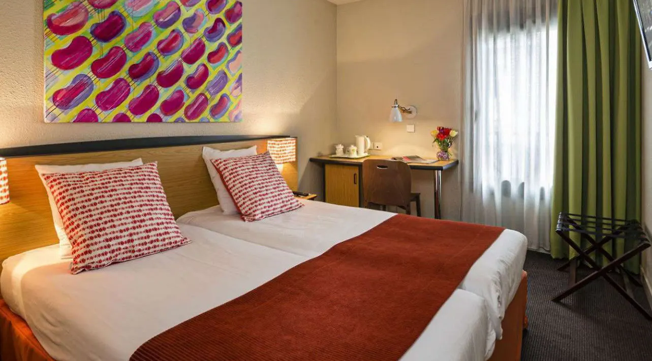 Hotel Louis Blanc Parigi