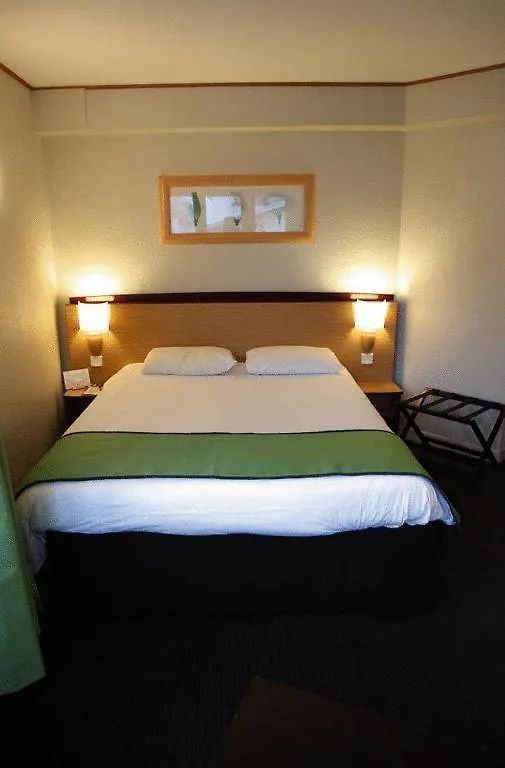 Louis Blanc Hotel